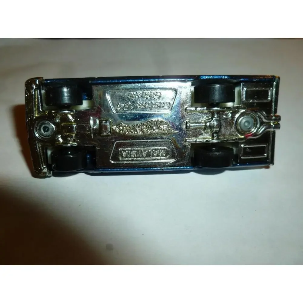 Hot Wheel CUSTOM FORD '64‎ GALAXIE  Blue Diecast